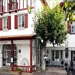 Restaurant & La Maison Oppoca Szálloda Aïnhoa