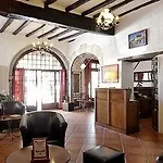 Restaurant & La Maison Oppoca Szálloda 4*