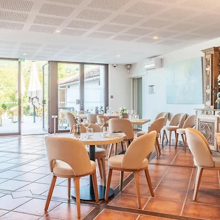 Restaurant & La Maison Oppoca