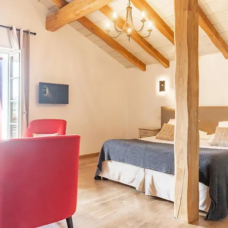 Hotel Restaurant & La Maison Oppoca Aïnhoa