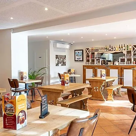 Restaurant & La Maison Oppoca Hotel Aïnhoa
