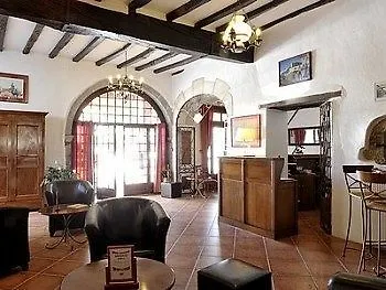 Restaurant & La Maison Oppoca Otel 4*