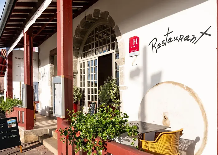 Restaurant & La Maison Oppoca Hotel Ainhoa