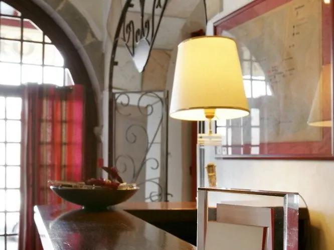 Restaurant & La Maison Oppoca Hotel